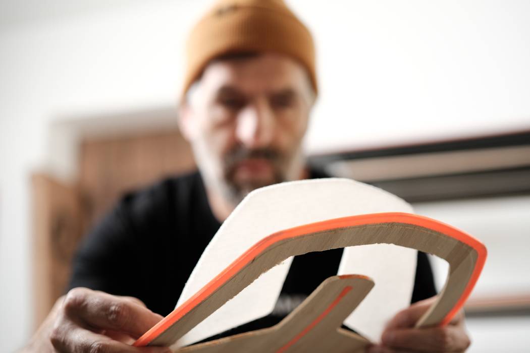 Amplid snowboard being constructed