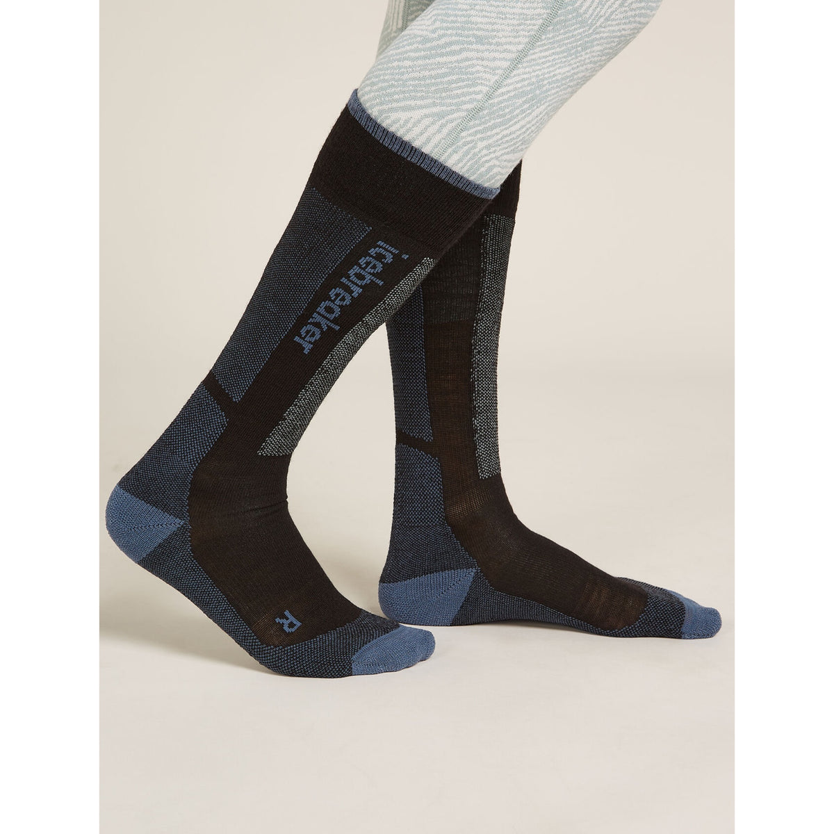 Icebreaker Womens Merino Ski+ Light Over The Calf Socks