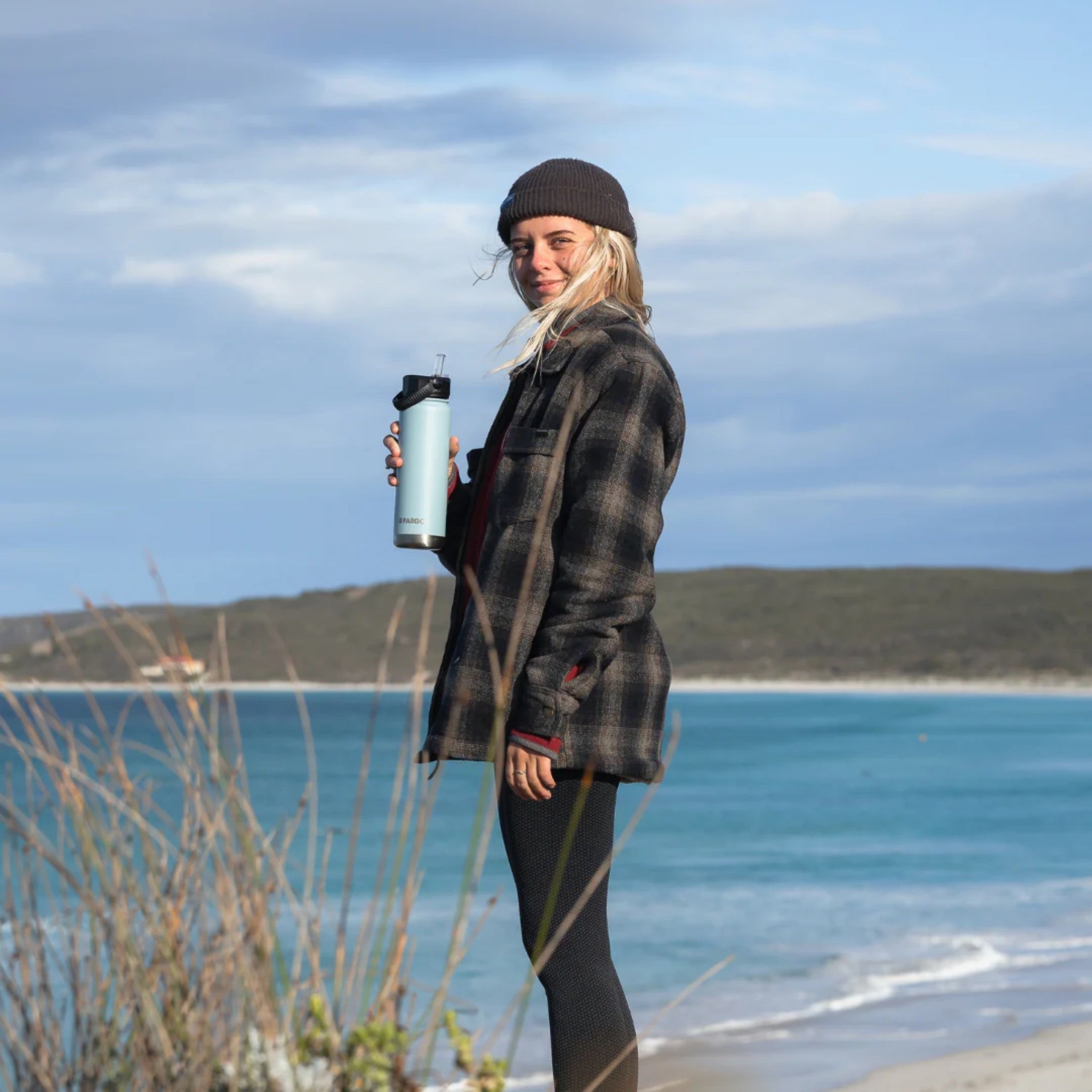 Project Pargo 750ml Insulated Bottle w/ Straw