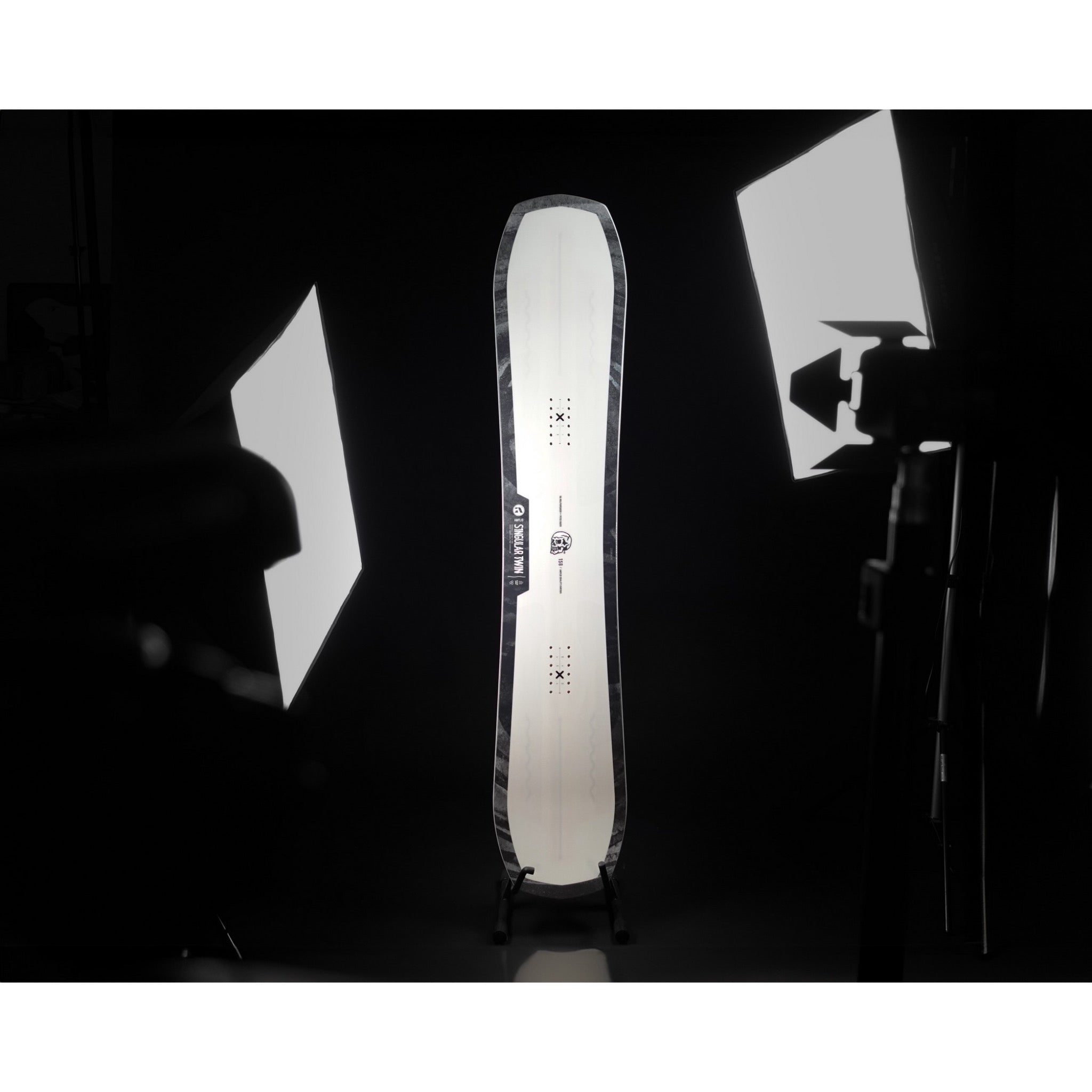 Amplid Singular Twin Dr. Wolfenbergen Snowboard - 2025