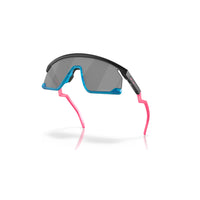 Oaklye BXTR Matte Black W/Prizm Black Lens