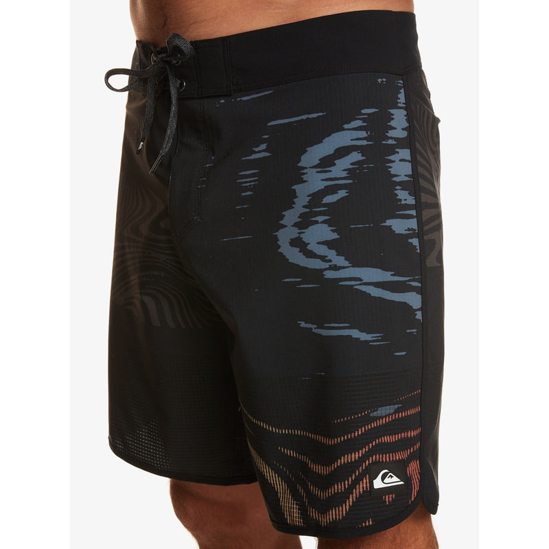 Quiksilver Mens Highlight Scallop 19 Boardshort
