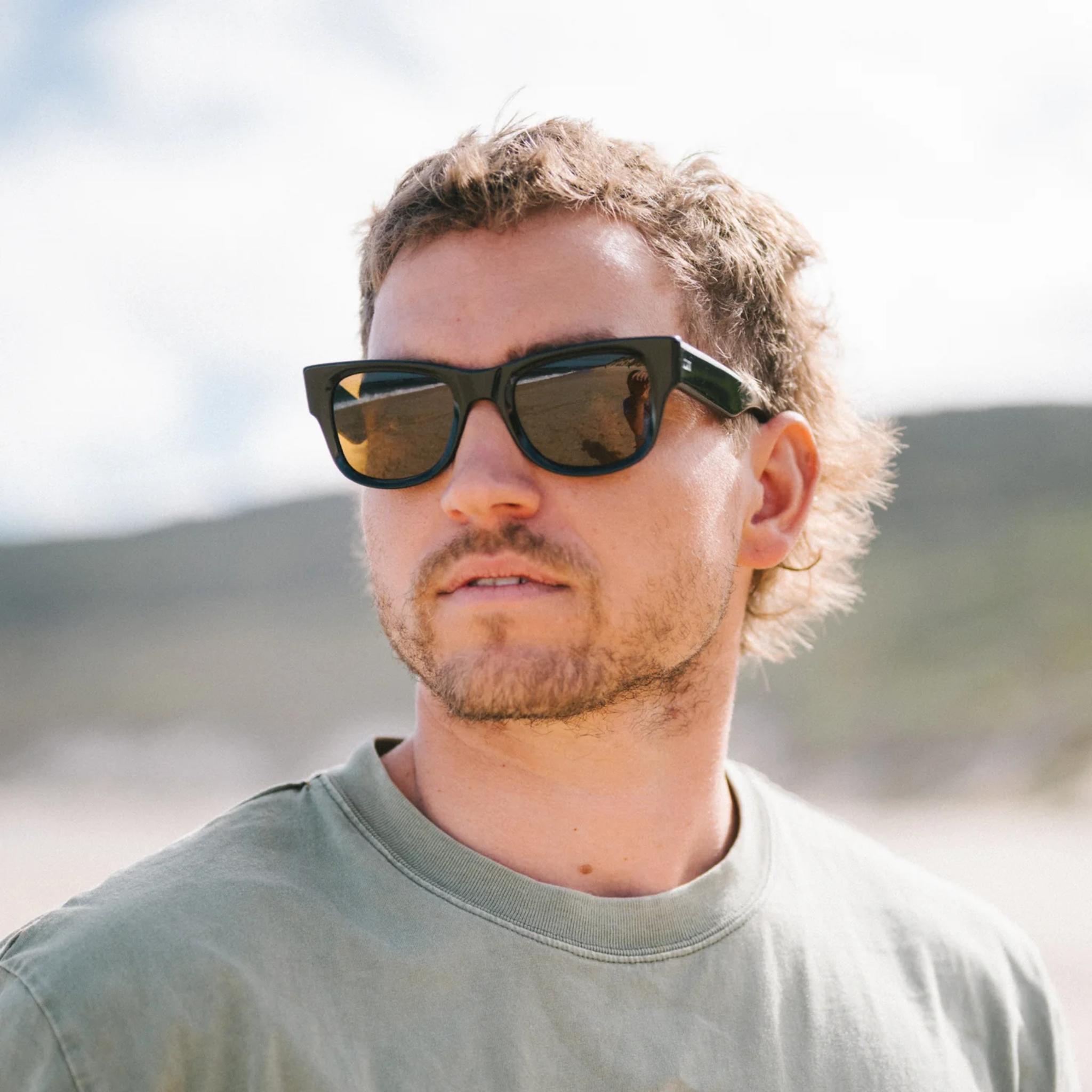 Otis Hurricane Sunglasses - Eco Havana Ray/Grey