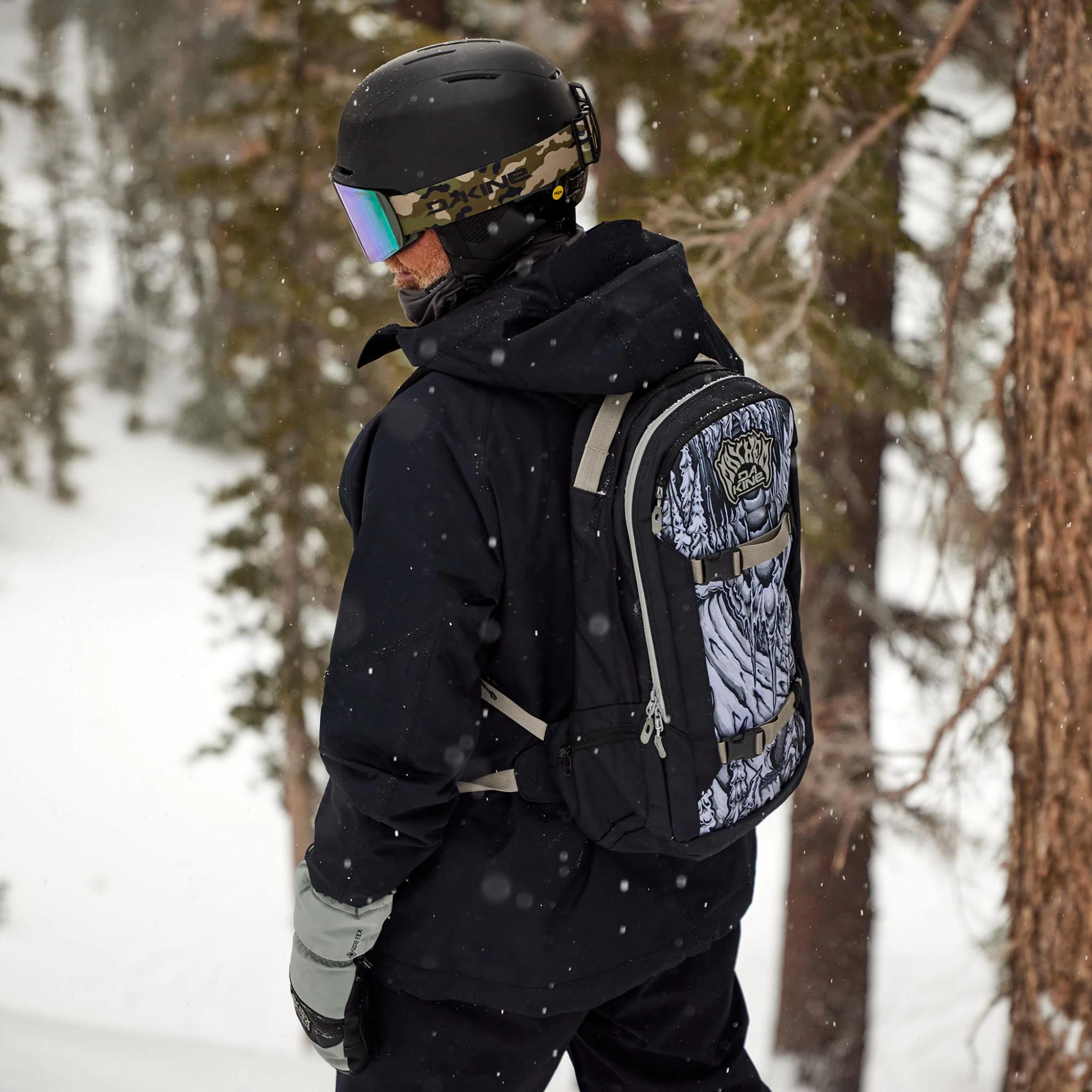 Dakine Mission 25L Backpack X Mayhem