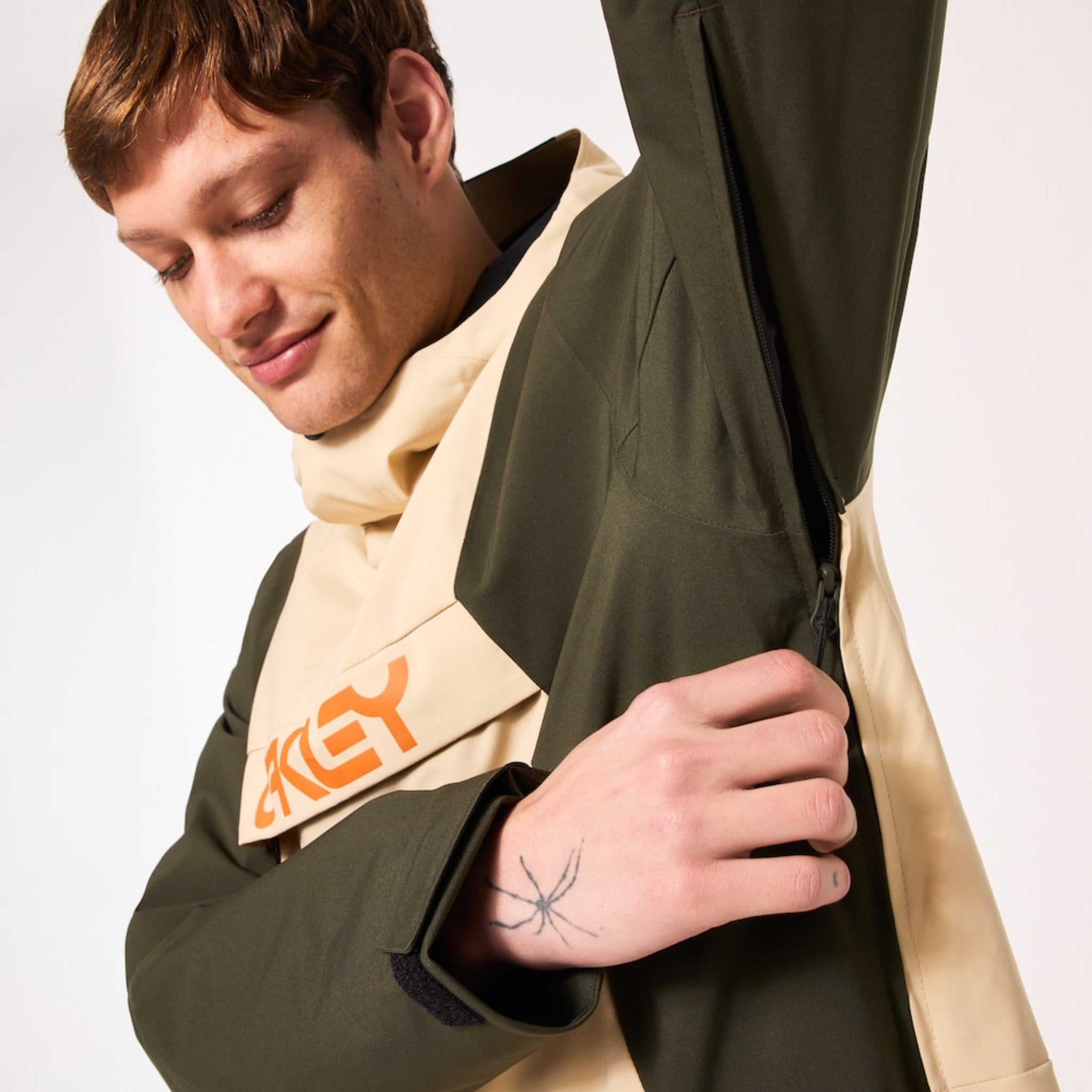 Oakley TNP TBT Insulated Snow Anorak