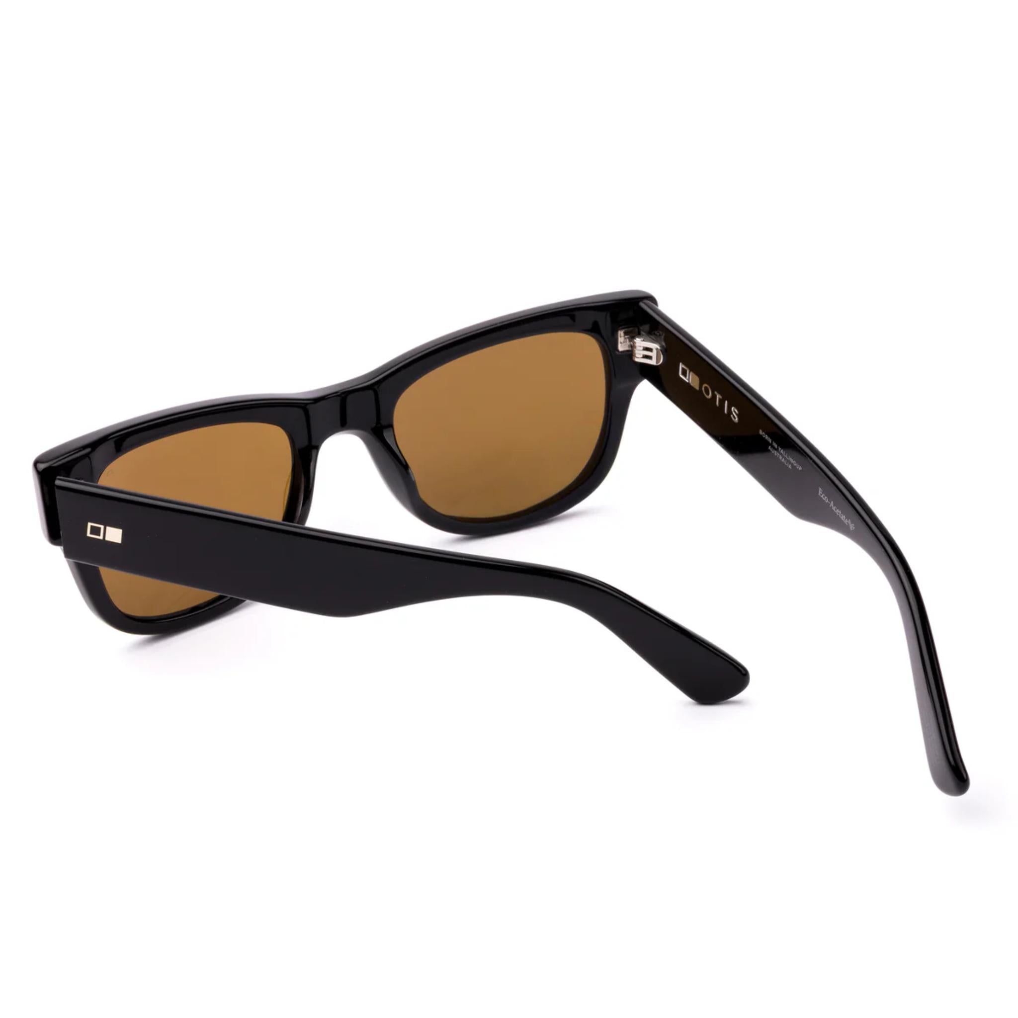 Otis Hurricane Sunglasses - Eco Black/Brown Polar