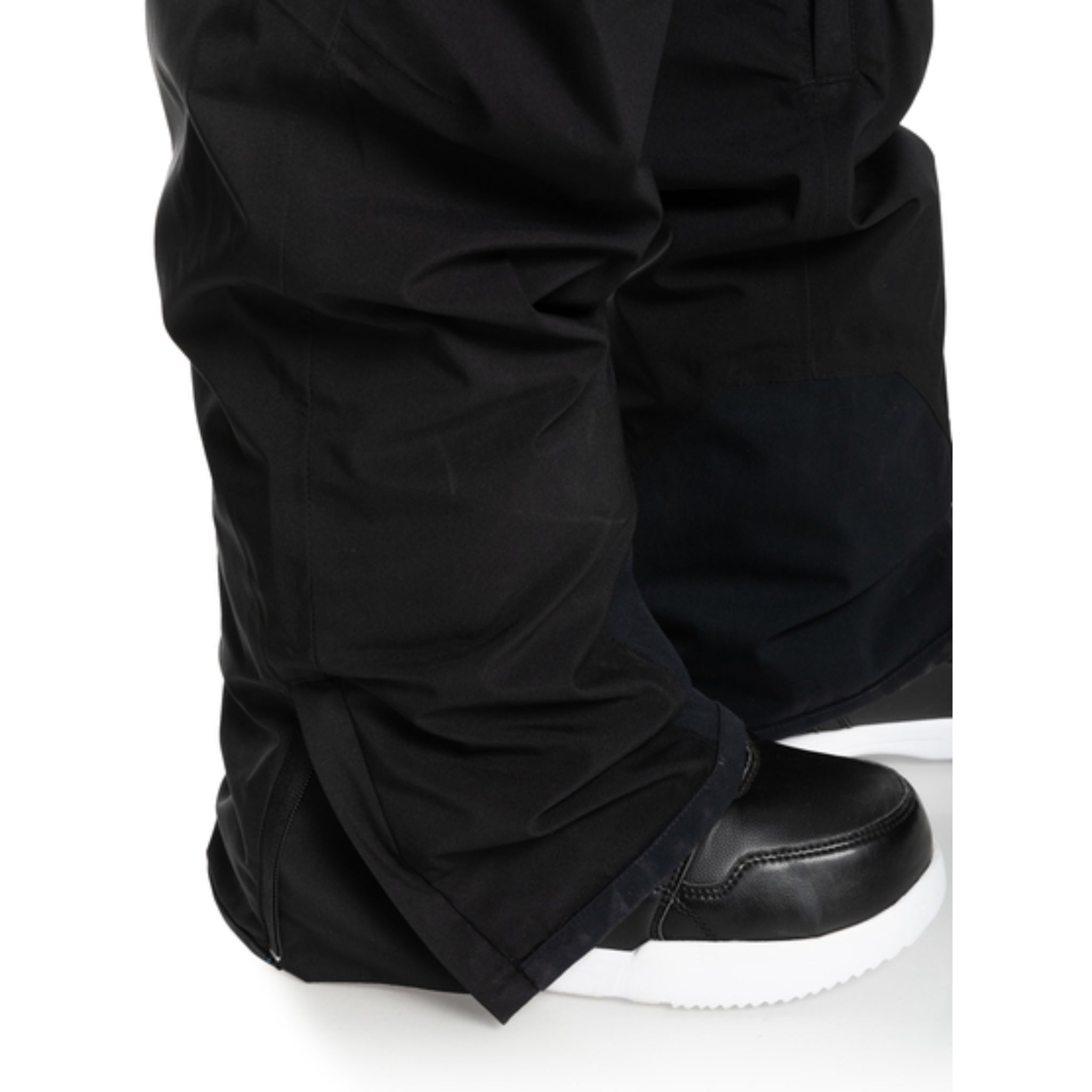 Quiksilver Mens Utility Snow Pant.