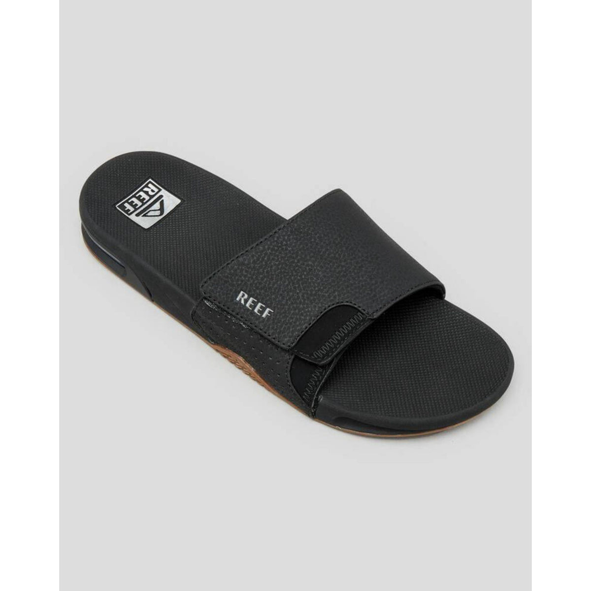 REEF_FANNING_SLIDE_BLK_SILVER_02_a7795e50-bb4b-4652-8184-eec048aa7d5e