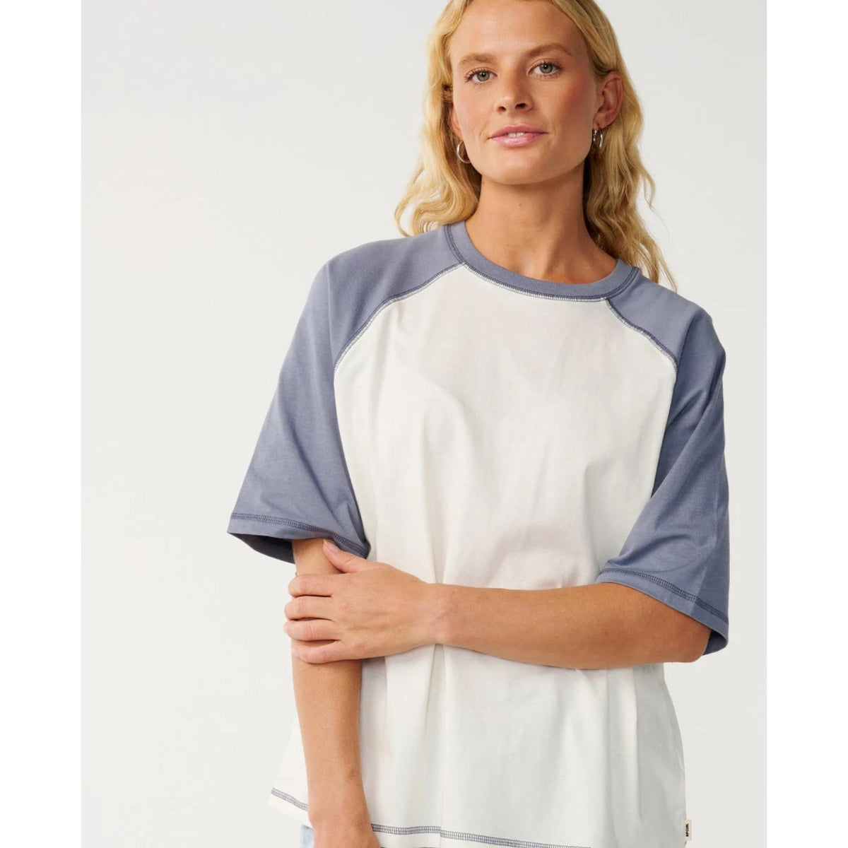 Rip Curl Women's Classic Boxy Raglan Tee