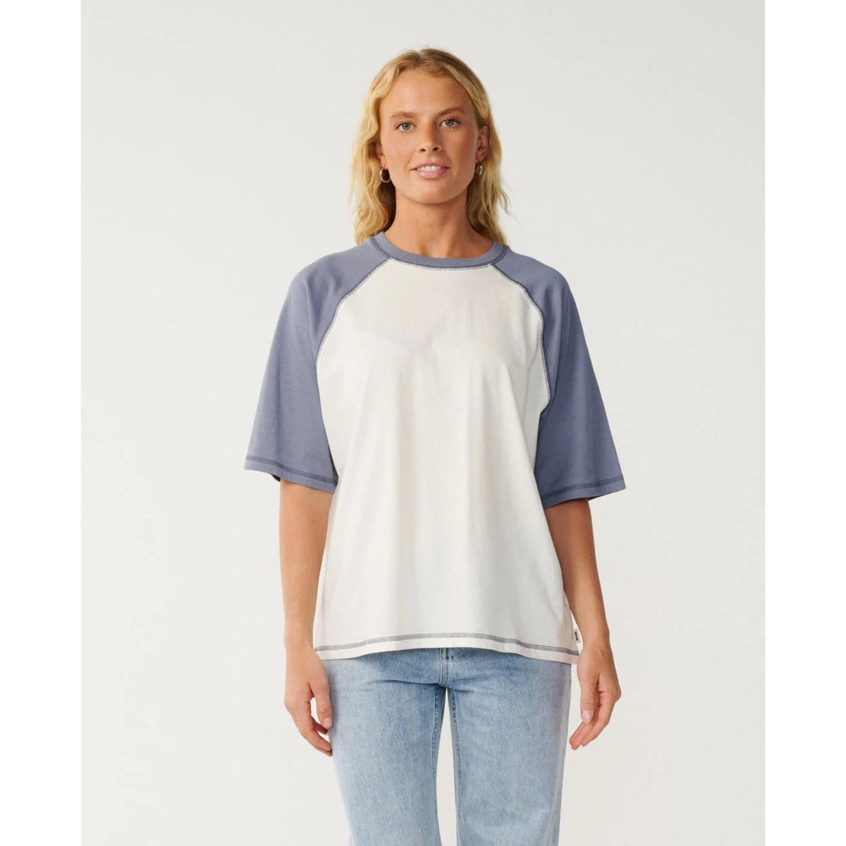 Rip Curl Women's Classic Boxy Raglan Tee