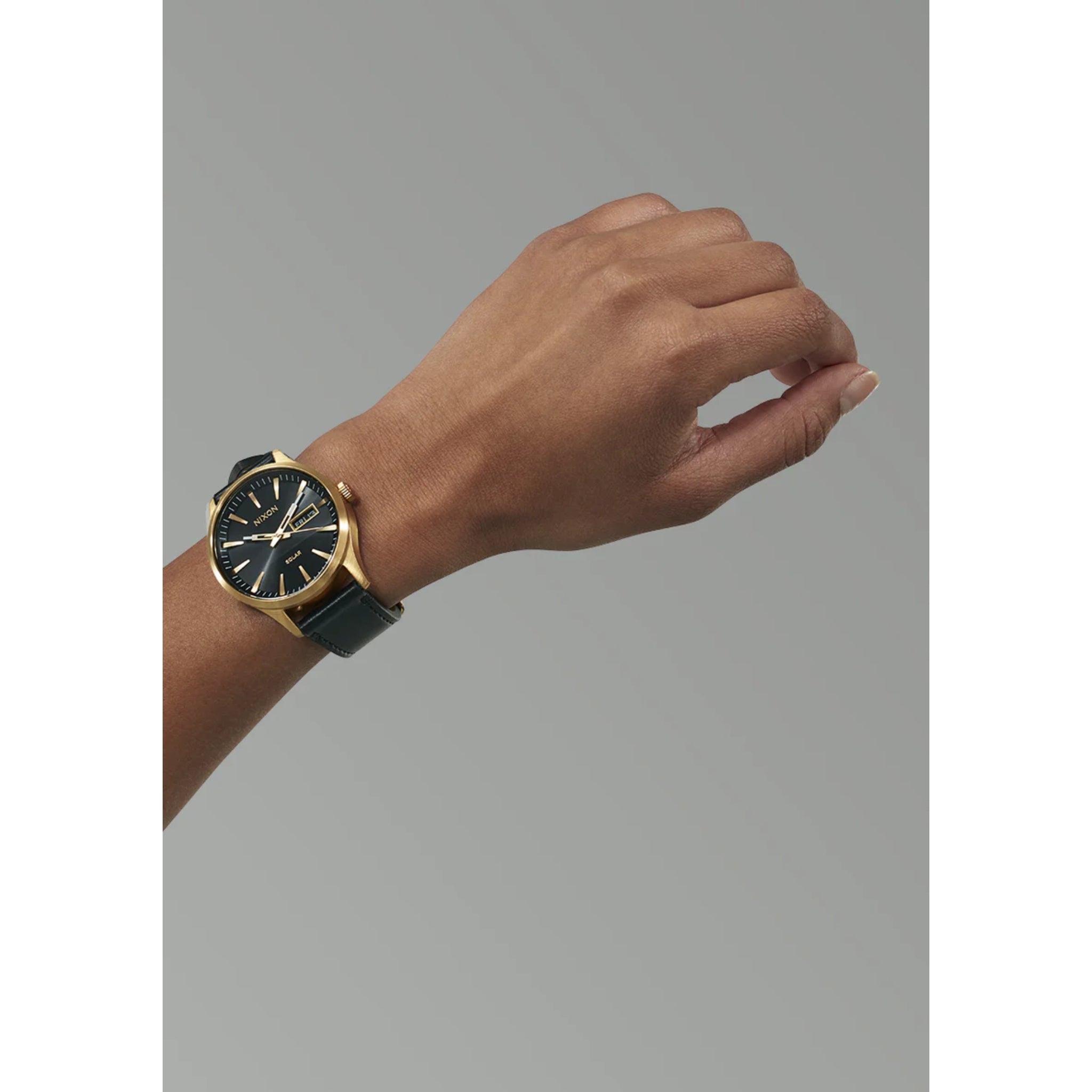 Nixon Sentry Solar Leather Watch