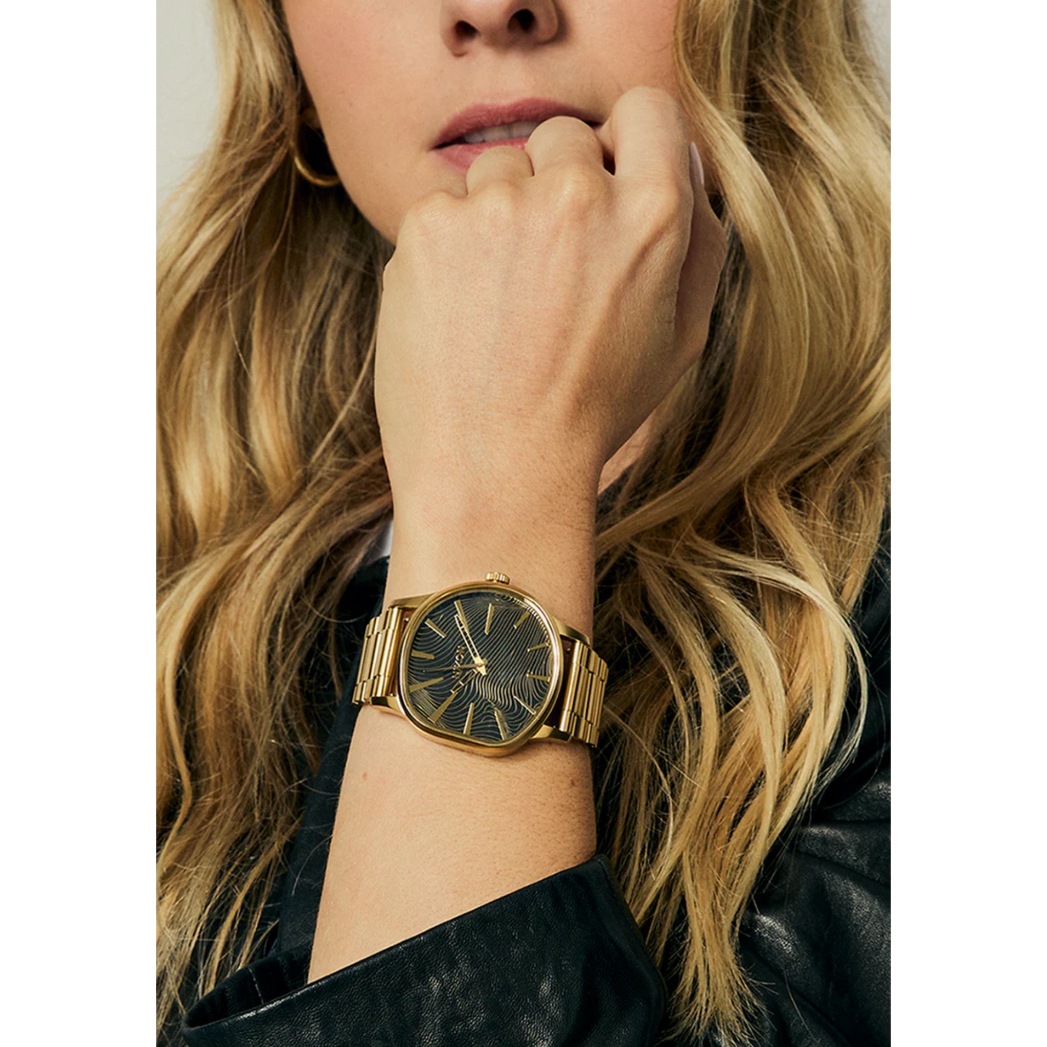Nixon Sentry Wobble Watch