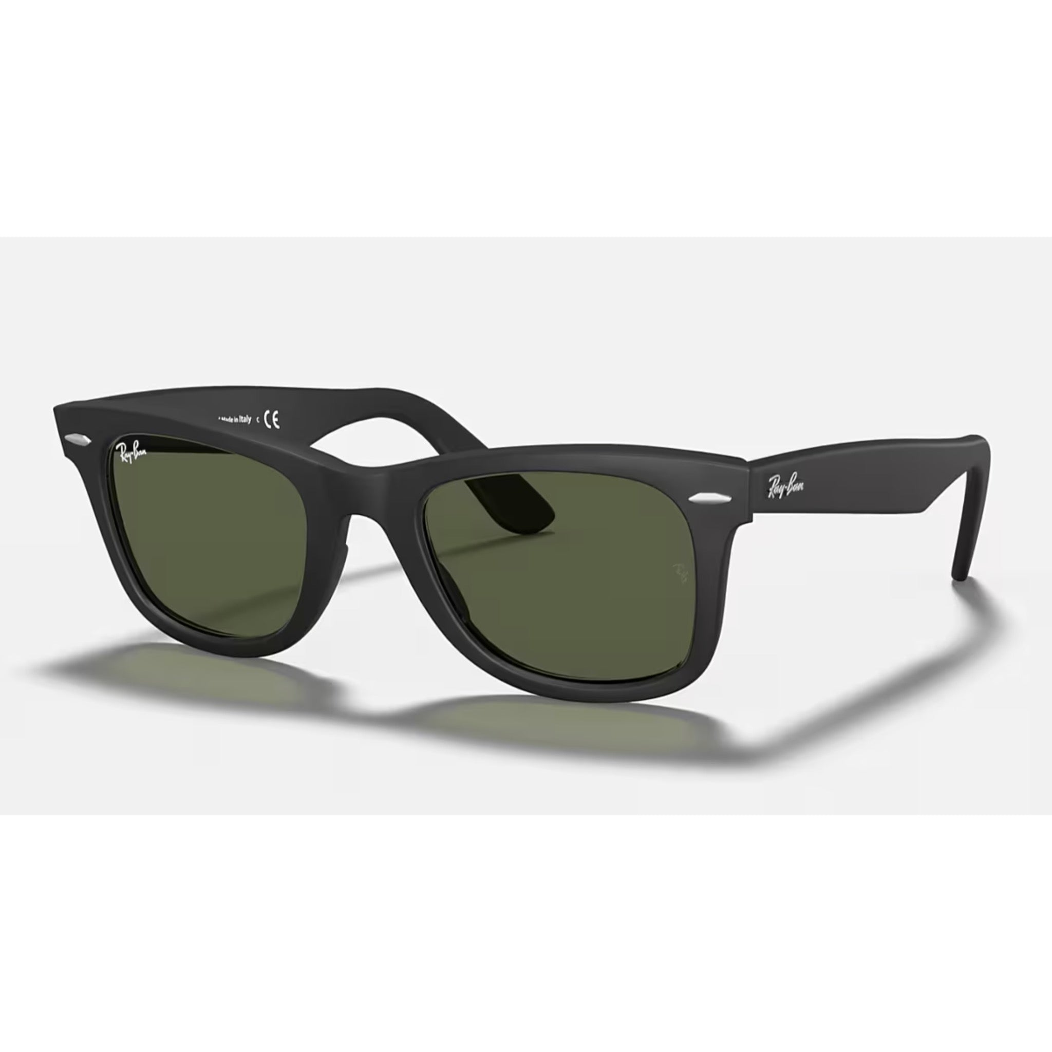 Ray-Ban Wayfarer - Black w/ Green Polarised Lens