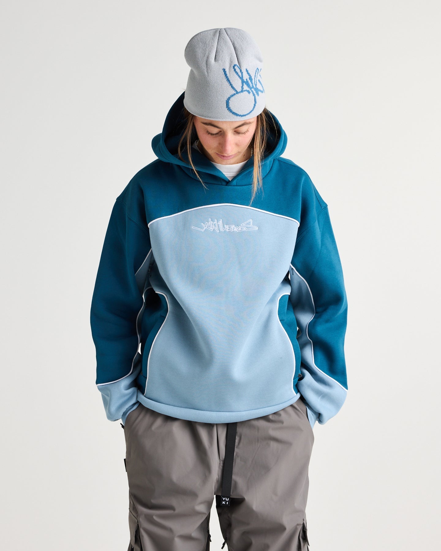 Yuki Threads Mobbin Hoodie