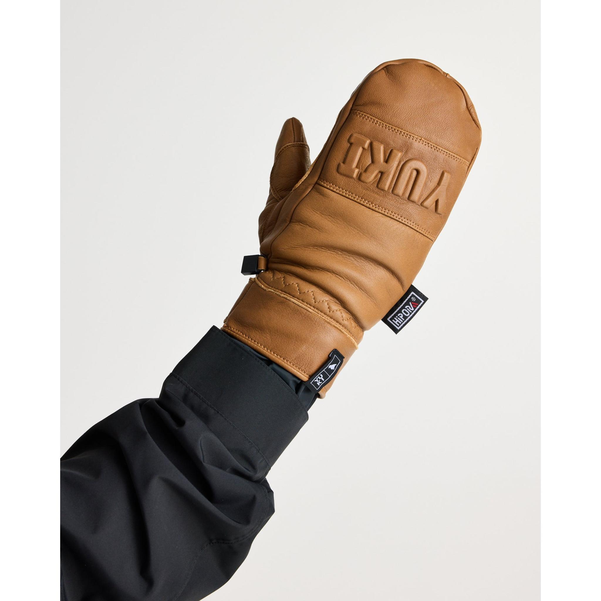 Yuki Threads Legit Mitt