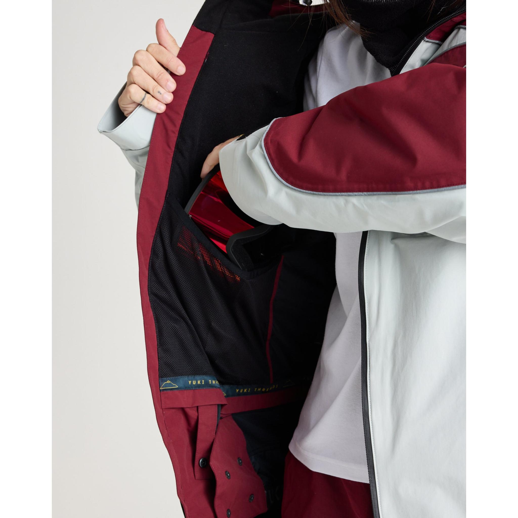 Yuki Threads Mobbin Jacket