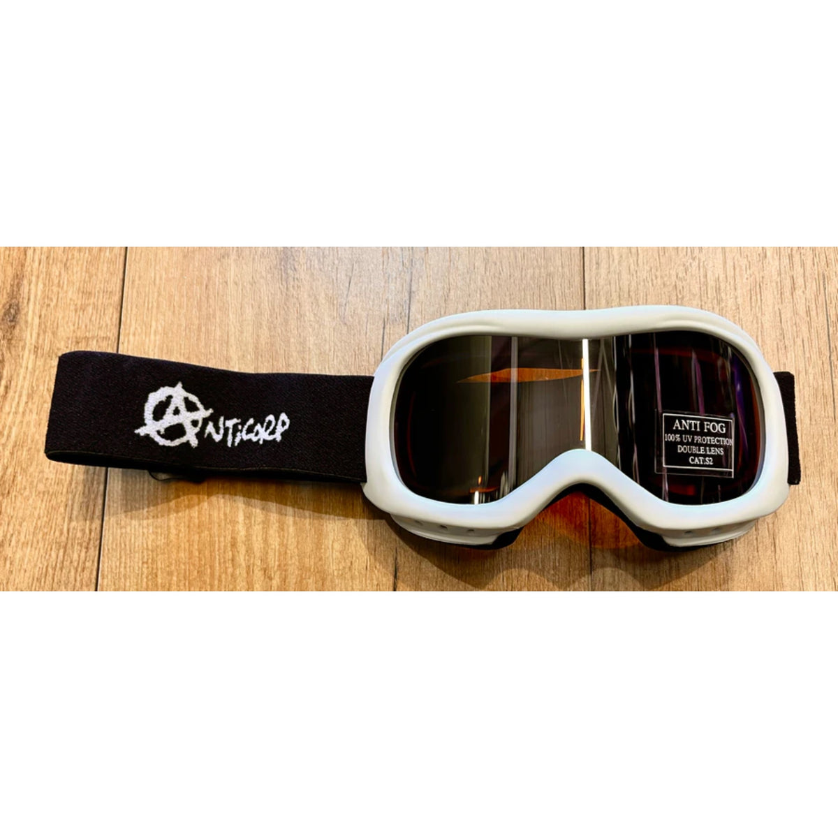 anticorp-infant-goggle-white-silver-amber_900x_b7541067-e896-4eb8-a75b-106018e25a79