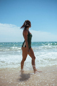 Atmosea Feminae One Piece Swimsuit