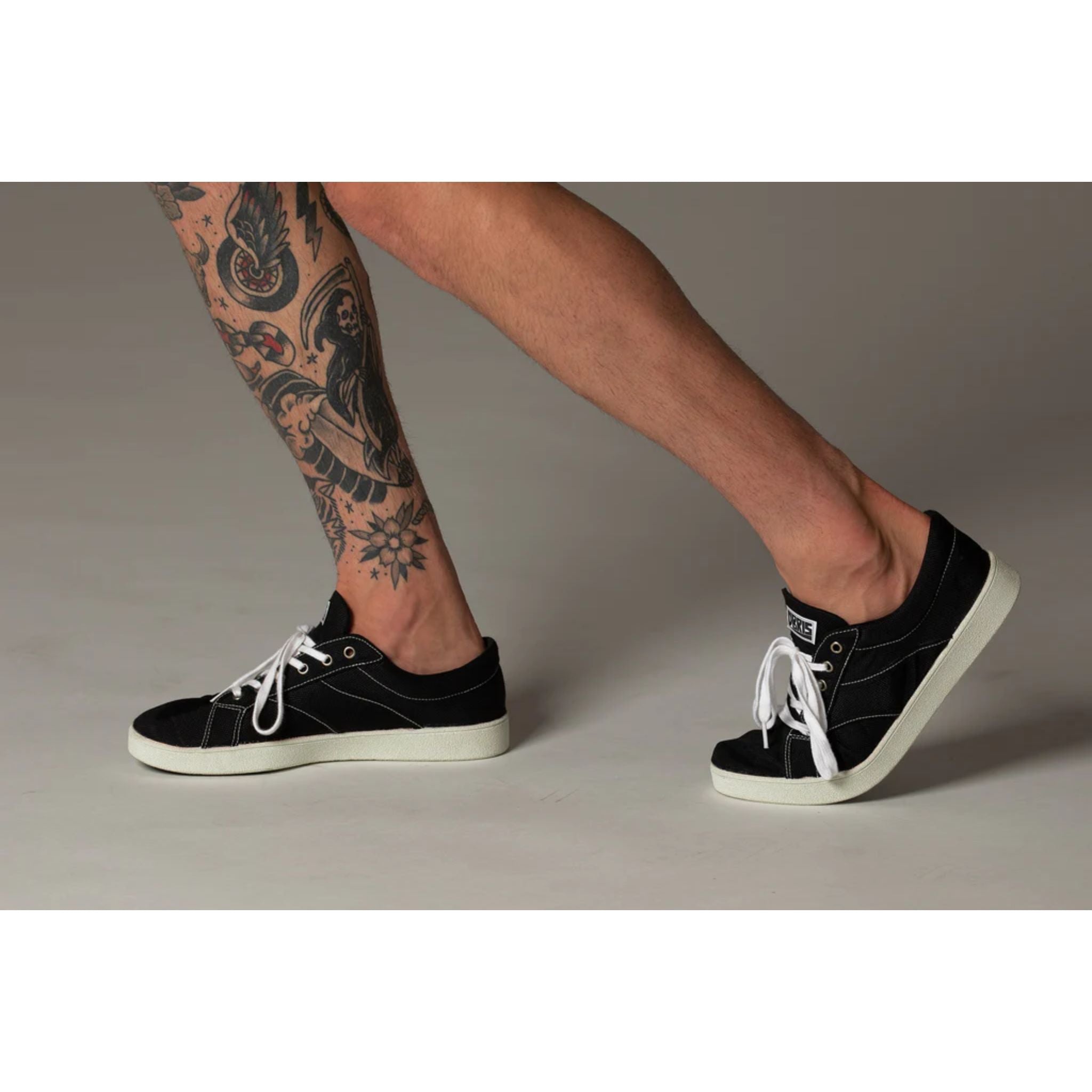 Dbris Original Shoe - Black And White
