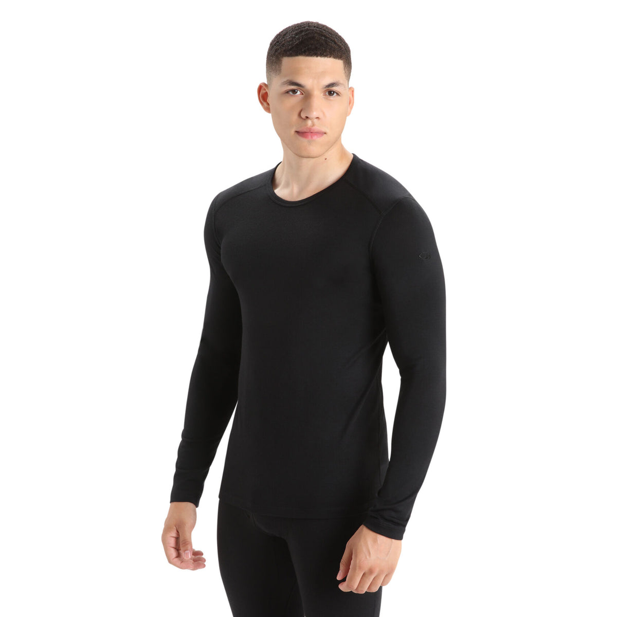 Icebreaker_Mens200OasisThermalCrew_Black_1