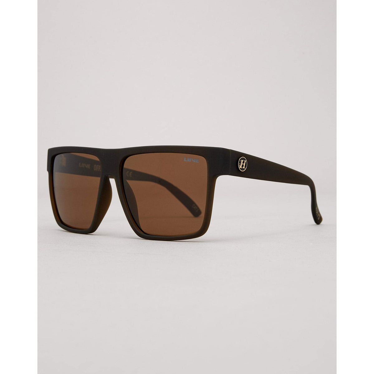 LIIVE_OffshoreSunglasses_MattBeer_2